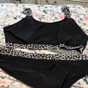 Black Leopard Print Bikini Set